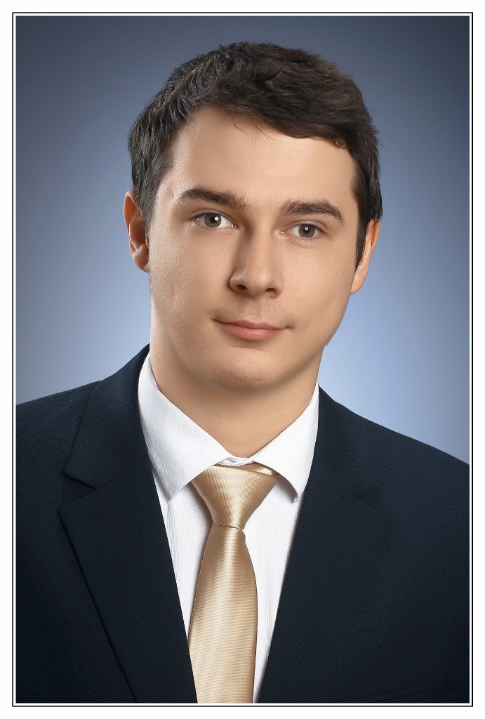 Molnár Károly - Szoftverfejlesztő és Grafikus portréja
